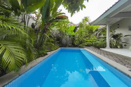 Hideaways Seminyak Villa Exteriör bild
